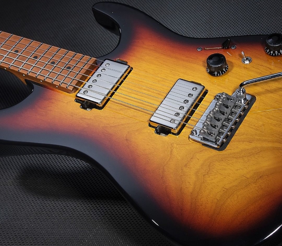 Ibanez AZ2202A Prestige Made In Japan, la primera de la serie AZ